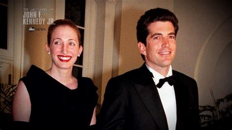 The moment JFK Jr.'s friends learned of his death in a plane crash | GMA