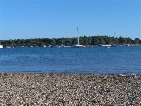 Mukalba beach (Medulin, Istria County) on the map with photos and ...