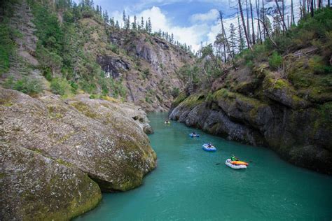 Illinois River Rafting & Kayaking | Whitewater Guidebook