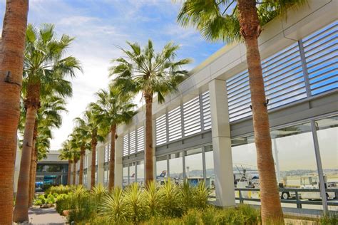 2020-24-1 Long Beach Airport Ranked Top 10 Best Small Airport