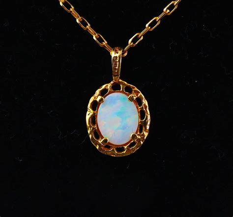 Vintage Gold Opal Pendant Necklace Gold Chain j631 | Etsy | Gold opal pendant, Opal pendant ...