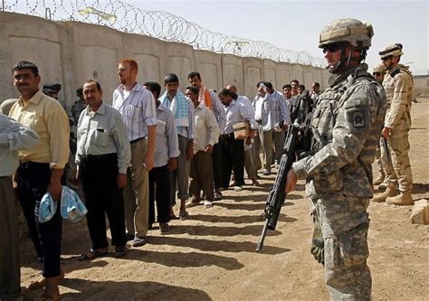 Militias hold sway in prisons, Iraqi says