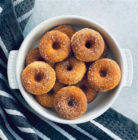 Homemade Doughnuts, Baked Doughnuts, Donuts, Doughnut Pan, Donut Bar, Breakfast Bars, Breakfast ...