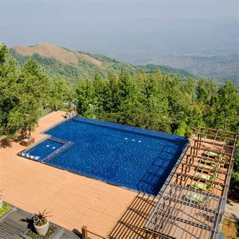 TRIVIK CHIKMAGALUR RESORT - YouTube