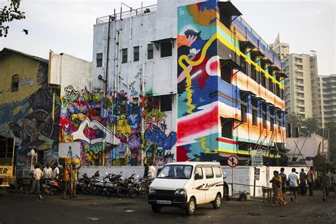 Mumbai Daily: Wall art