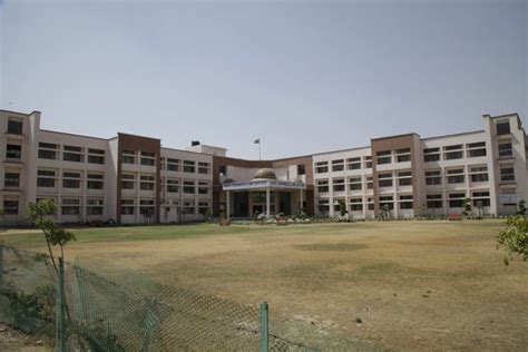 Indira Gandhi University, Meerpur: Admission, Fees, Courses, Placements ...