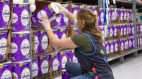 Three Walmarts close after coronavirus hits employees | Fox Business