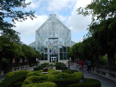 Botanical Gardens & Butterfly House at the Indianapolis Zoo. | Botanical gardens, Butterfly ...