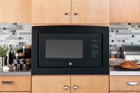 GE Appliances JX7227DFBB 27" Built-In Microwave Trim Kit