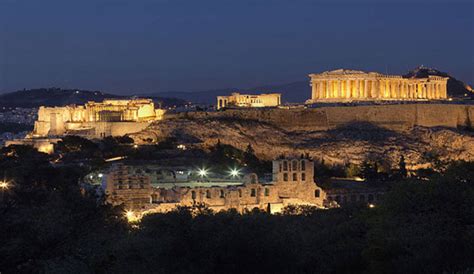 Private Athens by Night Tour, Folk Show Dance & Traditional Dinner