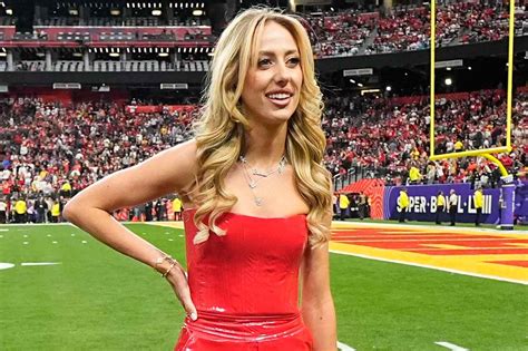 See Brittany Mahomes' Red Jumpsuit and '15' Necklace for the Super Bowl ...