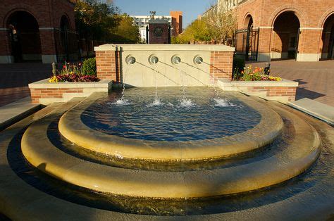 125th Anniversary Fountain | College campus, Fountain, Main entrance