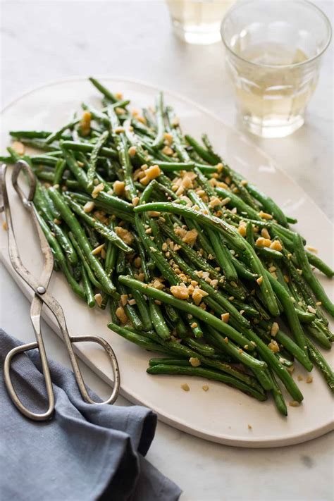 Lightly Roasted Green Beans | Side dish recipe | Spoon Fork Bacon