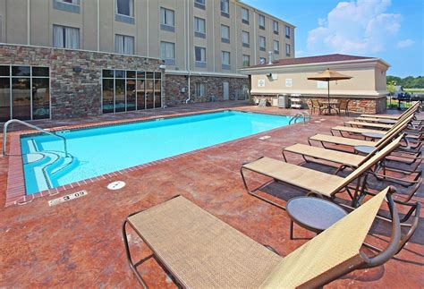 Holiday Inn Express Hotel & Suites Searcy Pool Pictures & Reviews - Tripadvisor