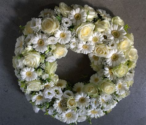 Funeral Flowers Online London - A funeral Tribute. #rose #johnlyonflowers #flower # ... - You ...