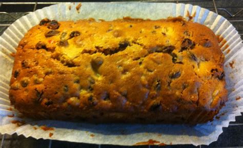 Mary Berry's Cherry & Pineapple cake | Malt loaf, Cooking recipes, Recipes