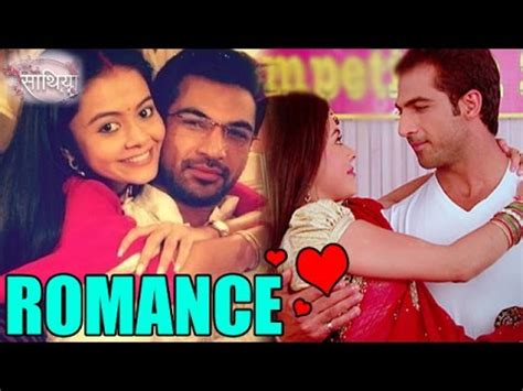 Saath Nibhaana Saathiya : Ahem and Gopi's ROMANCE in Rain | 15th July 2014 FULL EPISODE - YouTube