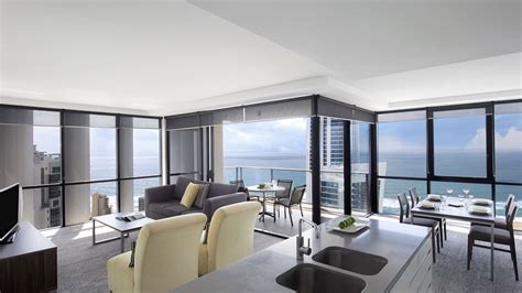 Mantra Circle on Cavill, Surfers Paradise accommodation Gold Coast