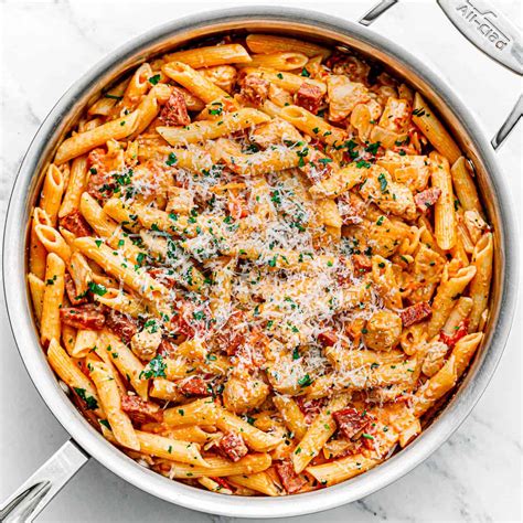 Creamy Chicken and Chorizo Pasta - Posh Journal