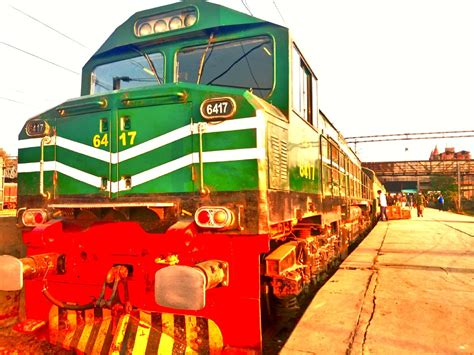 Lahore Railway Station : r/pakistan