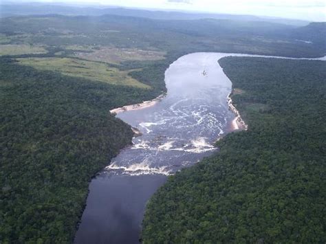 Canaima National Park Pictures - Traveler Photos of Canaima National Park, Guayana Region ...