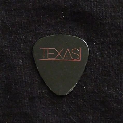 Texas guitar pick – GigTees.net