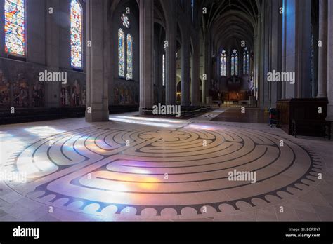 The labyrinth in Grace Cathedral, Nob Hill, San Francisco Stock Photo - Alamy