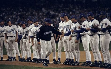 Diamondbacks debut 22 years ago in Bank One Ballpark