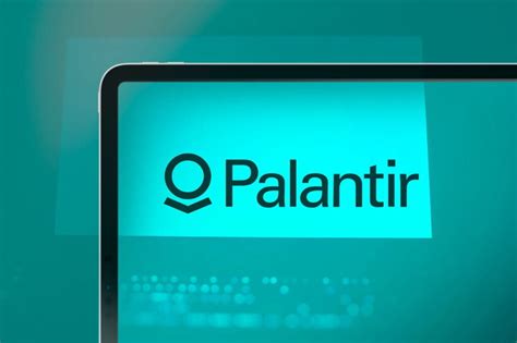 Over $200 million Palantir stock sold in insider trades