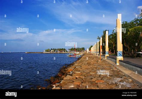 Pantai Ancol Beach, Jakarta, Indonesia Stock Photo - Alamy