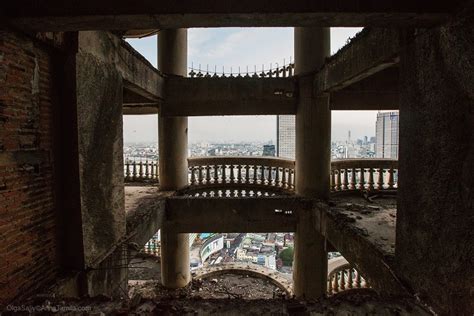 The highest abandoned skyscraper Bangkok gost tower Sathorn Unique