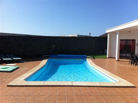 4 bed Villa in Playa Blanca - 1147919 - Villas Blancas