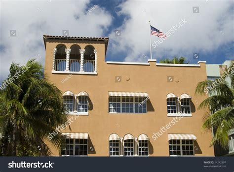 Hotel Art Deco Architecture South Beach Stock Photo 14242297 | Shutterstock