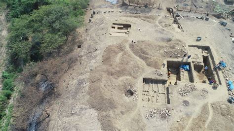 Archaeologists in Peru Unearth a 3,000-Year-Old Temple Used by a 'Water ...