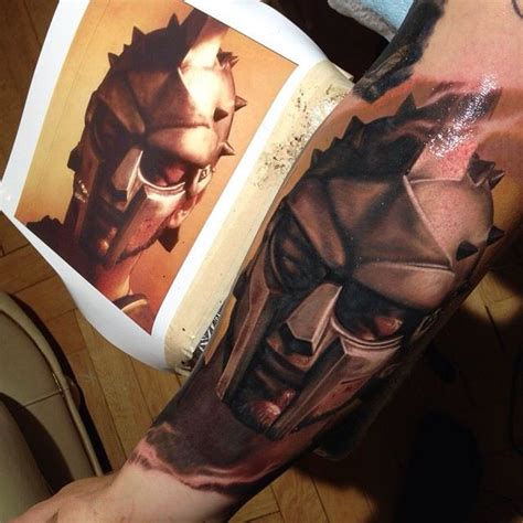 Maximus, the Gladiator by Nikko Hurtado | Krieger tattoo vorlagen ...