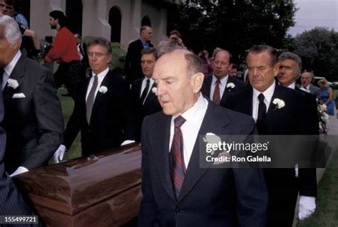 Rita Hayworths Funeral Photos and Premium High Res Pictures - Getty Images