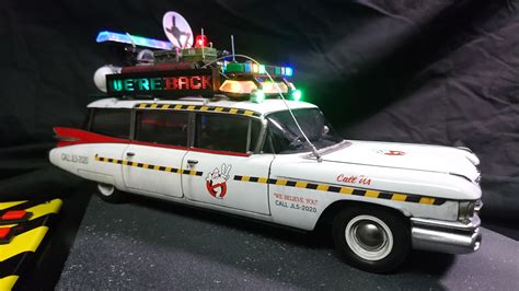 GHOSTBUSTERS Ecto-1A -- Plastic Model Car Kit -- 1/25 Scale -- #750 pictures by Darkowski ...