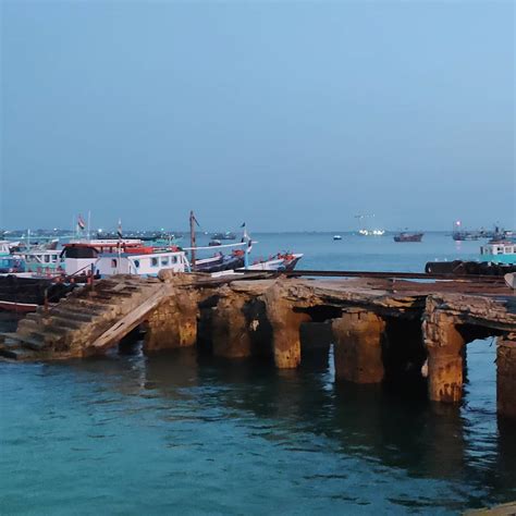 Okha-Bet Dwarka Ferry Terminal in the city Okha