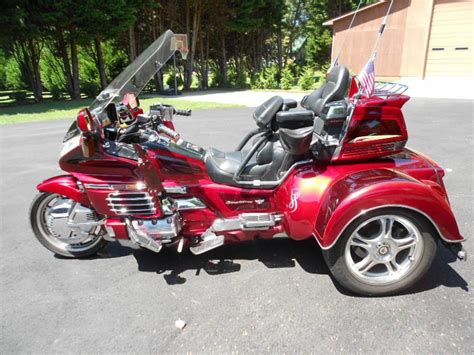 1999 Honda Gold Wing 1500 Trike for sale on 2040-motos