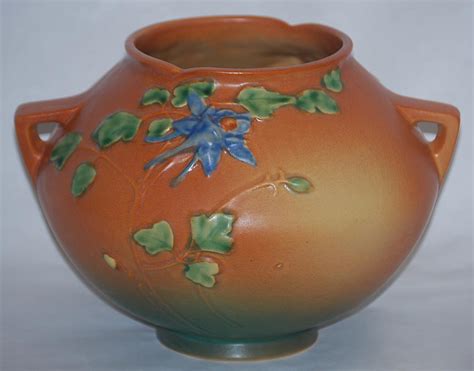 Roseville Pottery Columbine Brown Vase For Sale | Antiques.com | Classifieds