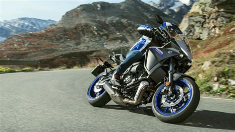 2021 Yamaha Tracer 7 Guide • Total Motorcycle