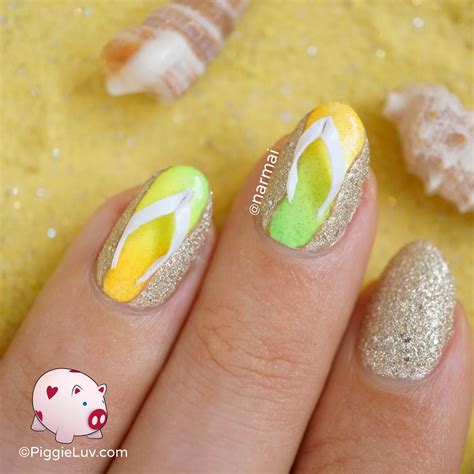 PiggieLuv: 3D flip flop nail art