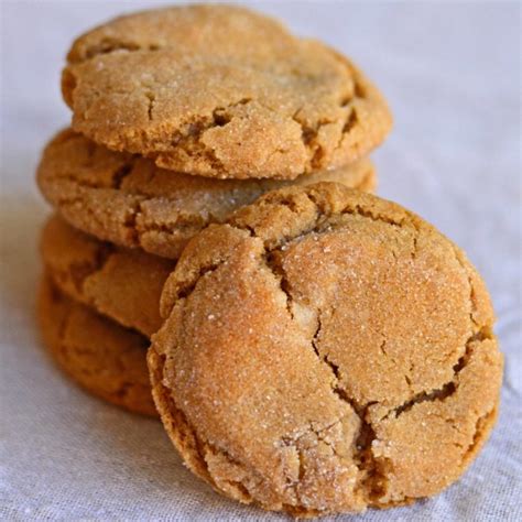 Chewy Gingersnap Cookie Recipe