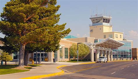 Idaho Falls Regional Airport near Yellowstone