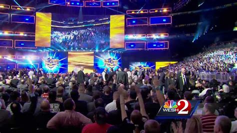 WWE Superstars honored at Hall of Fame ceremony