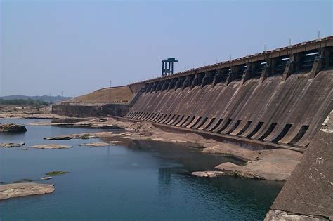 Razzaq Was Here: Hirakud Dam,Sambalpur,Orissa