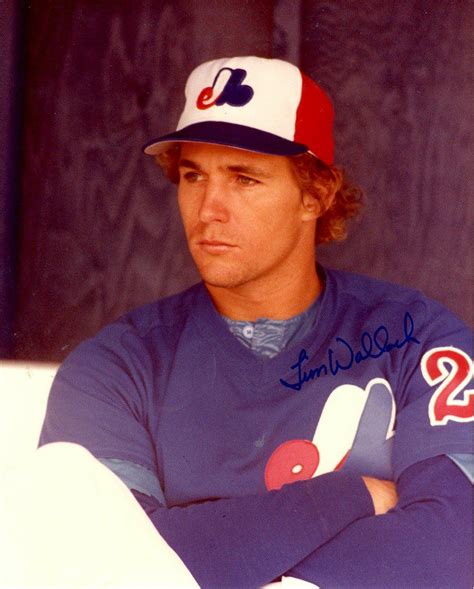 AUTOGRAPHED TIM WALLACH 8X10 Montreal Expos Photo - Main Line Autographs