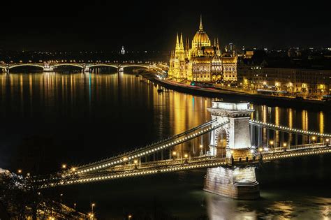 Night Photo Of The Parliament Photograph by Sergio Villalba - Fine Art ...