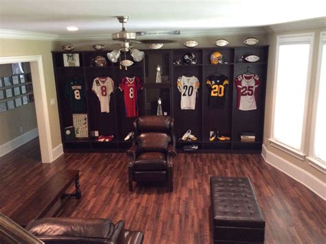 Best Nfl Locker Rooms - bestroom.one