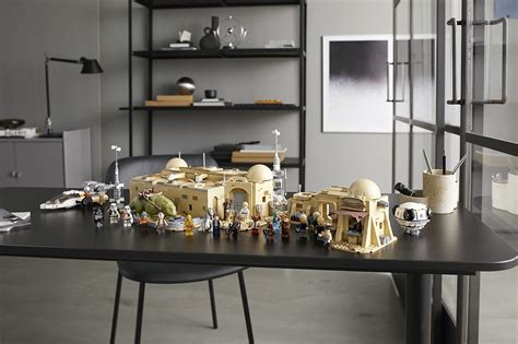 The New LEGO Star Wars Mos Eisley Cantina is a Wretched Hive of Scum ...